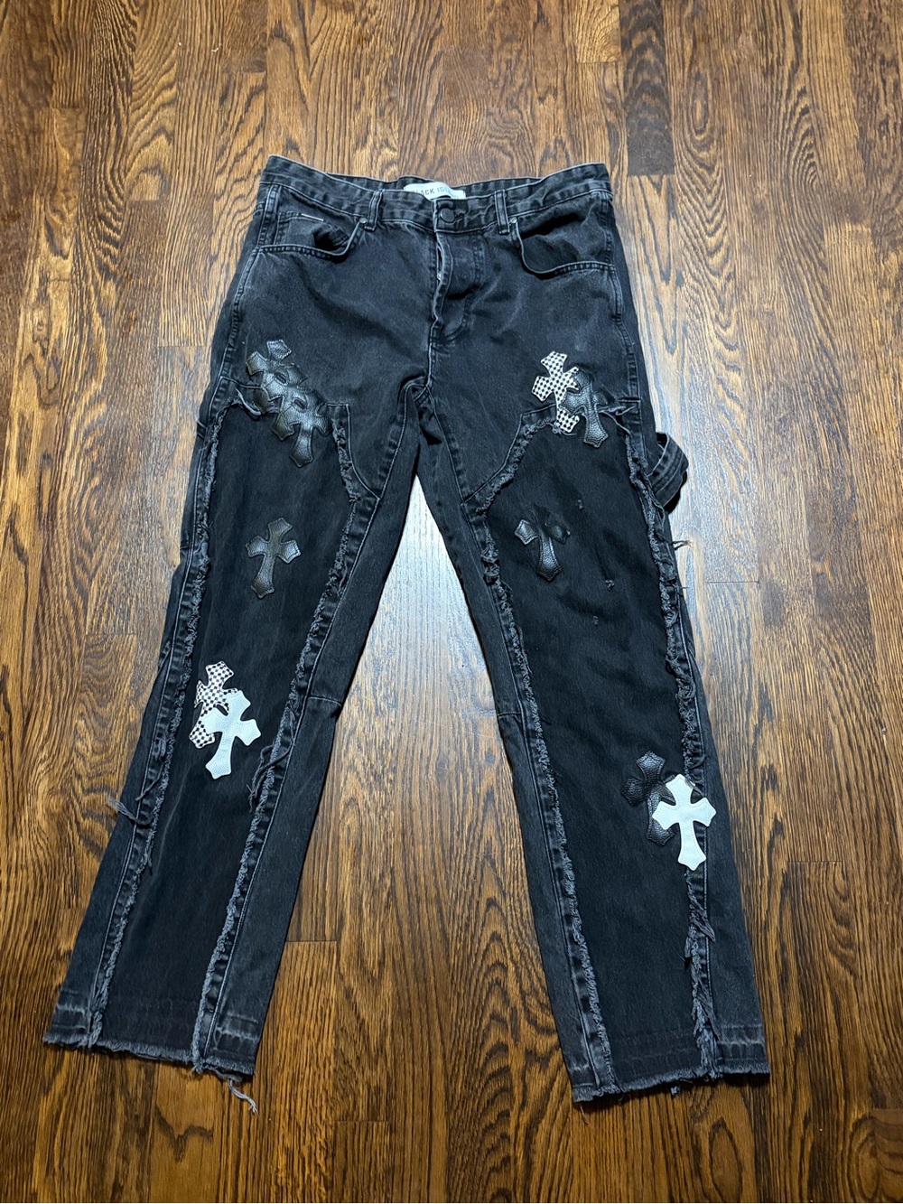Black Island Men's Black Button Fly
Denim Loose Fit Straight Leg Jeans 33×30